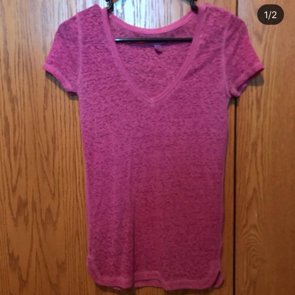 V- neck